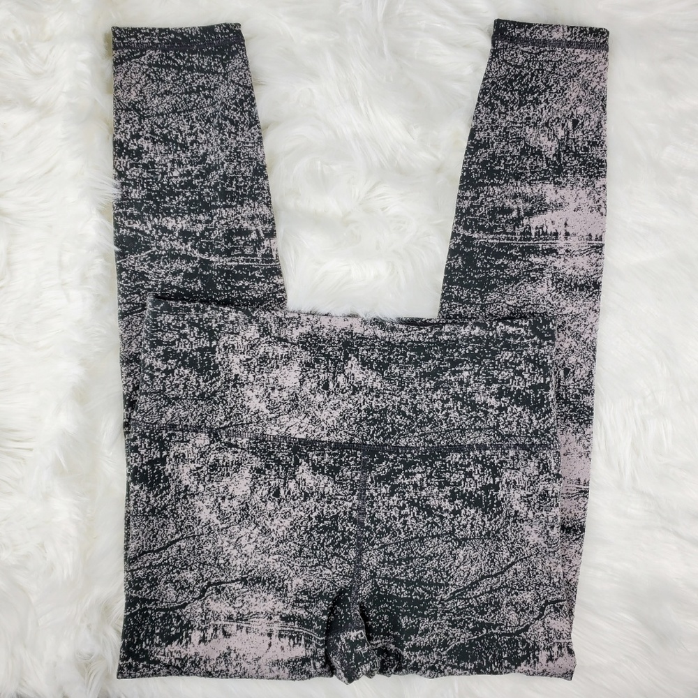 NWT Athleta Black Elation Glades 7/8 Leggings - Picture 4 of 8